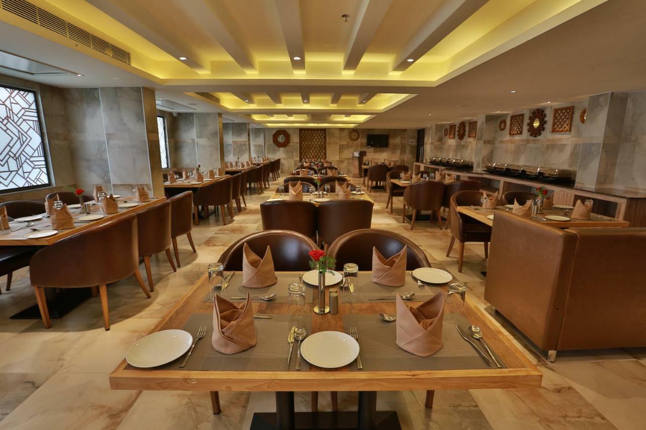 Hotel Luminara Kochi Екстер'єр фото