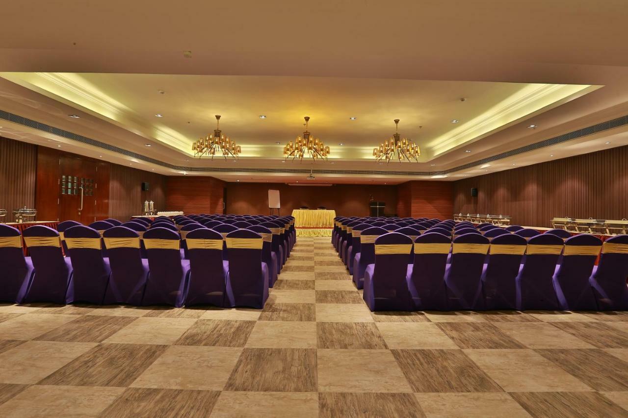 Hotel Luminara Kochi Екстер'єр фото