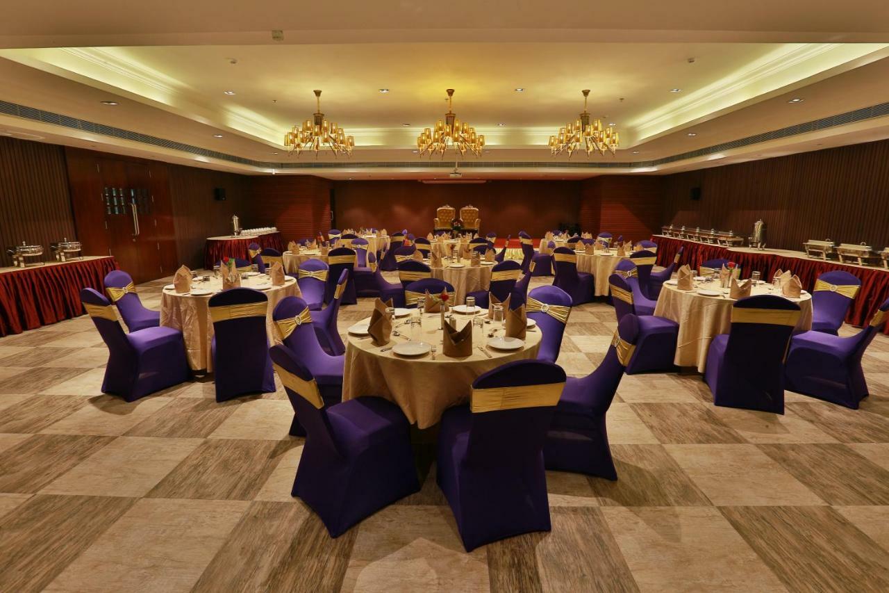 Hotel Luminara Kochi Екстер'єр фото